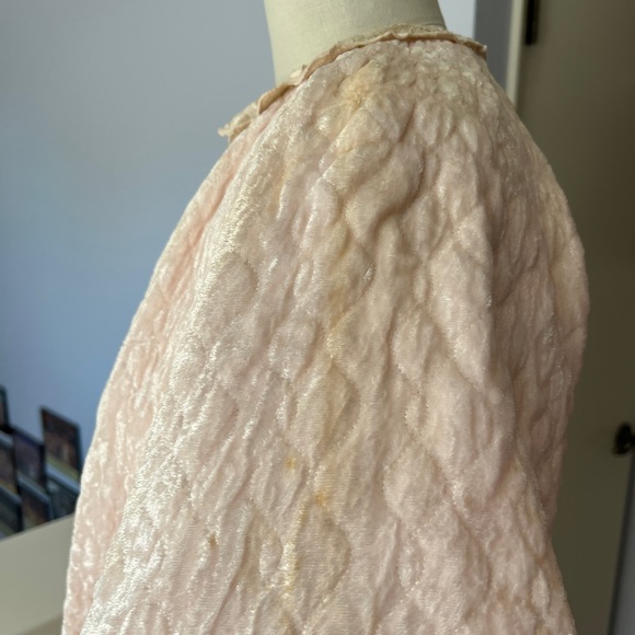 Vintage Carson Pirie Scott & Co. Bed Jacket, Size M - Picture 2 of 9